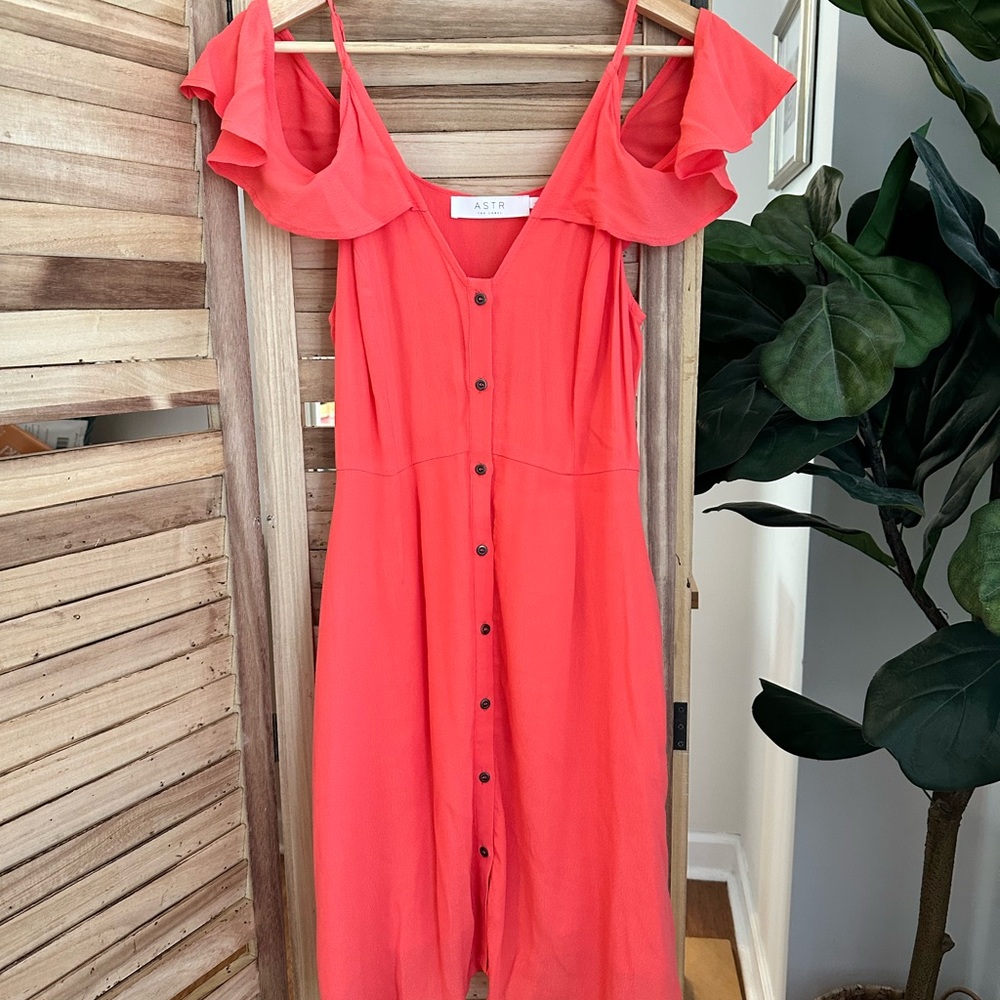 Astr Coral Ruffle-Shoulder Button Midi Dress